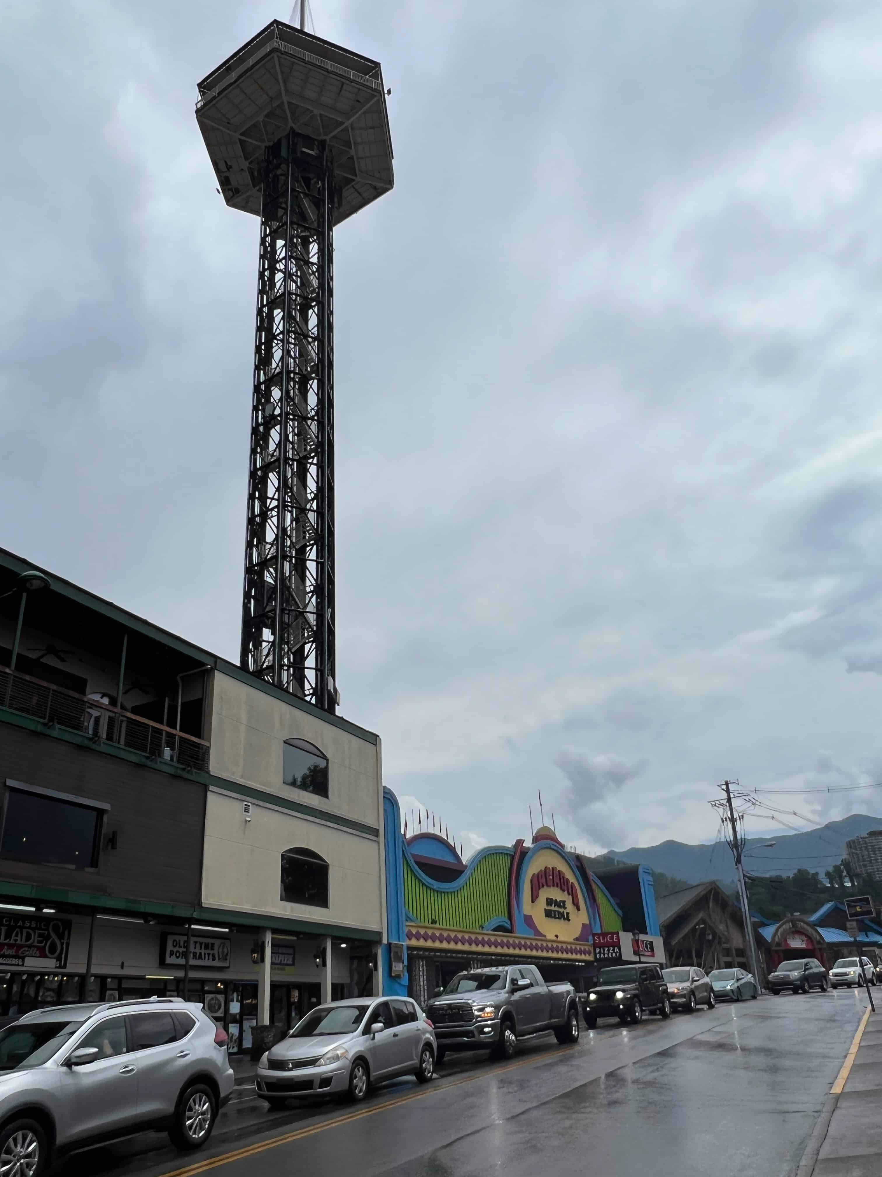 Is Gatlinburg Worth Visiting - Arcadia Space Needle