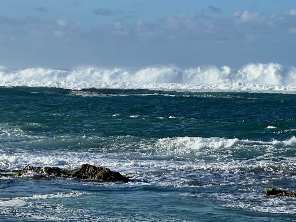 View from Mama's Fish House of the ocean and really large waves