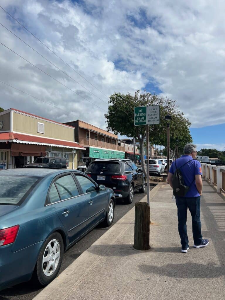Limited parking in Lahania on Maui