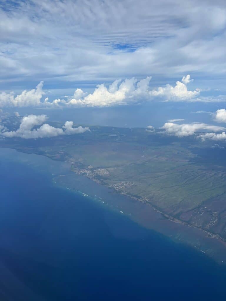 Looking at the Hawaiian Islands from an airplane window