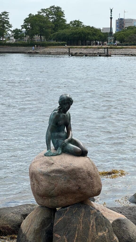 Little Mermaid Statue located near the cruise ship ports in Copenhagen