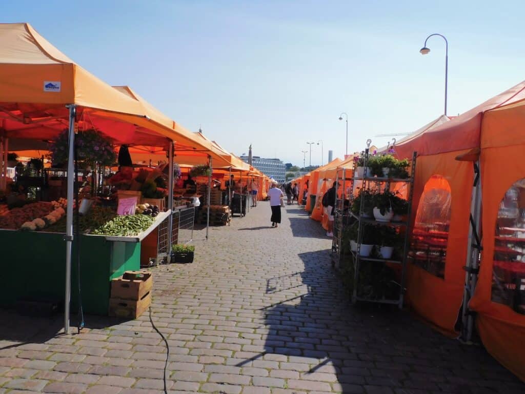 Vendors in Market Square in Helsinki