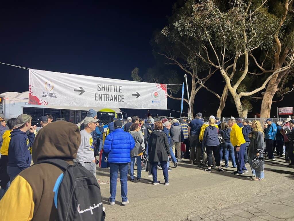 Shuttles back to Pasadena city center after the Rose Bowl