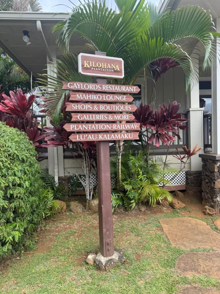 Sign of all the attractions at Kilohana Plantation