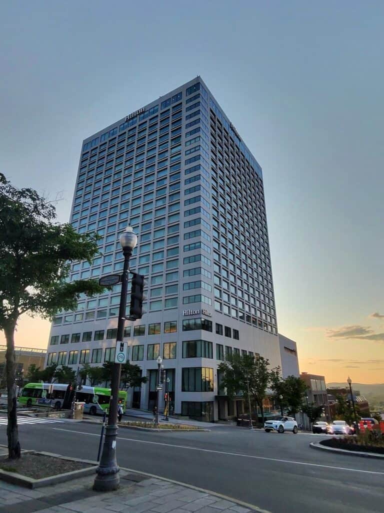 Corner view of the Hilton Quebec City Hotel Building