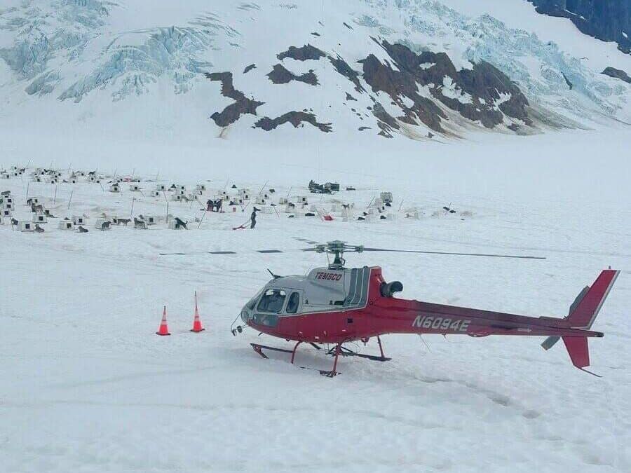 Helicoptor tour to Mendenall Glacer in Alaska