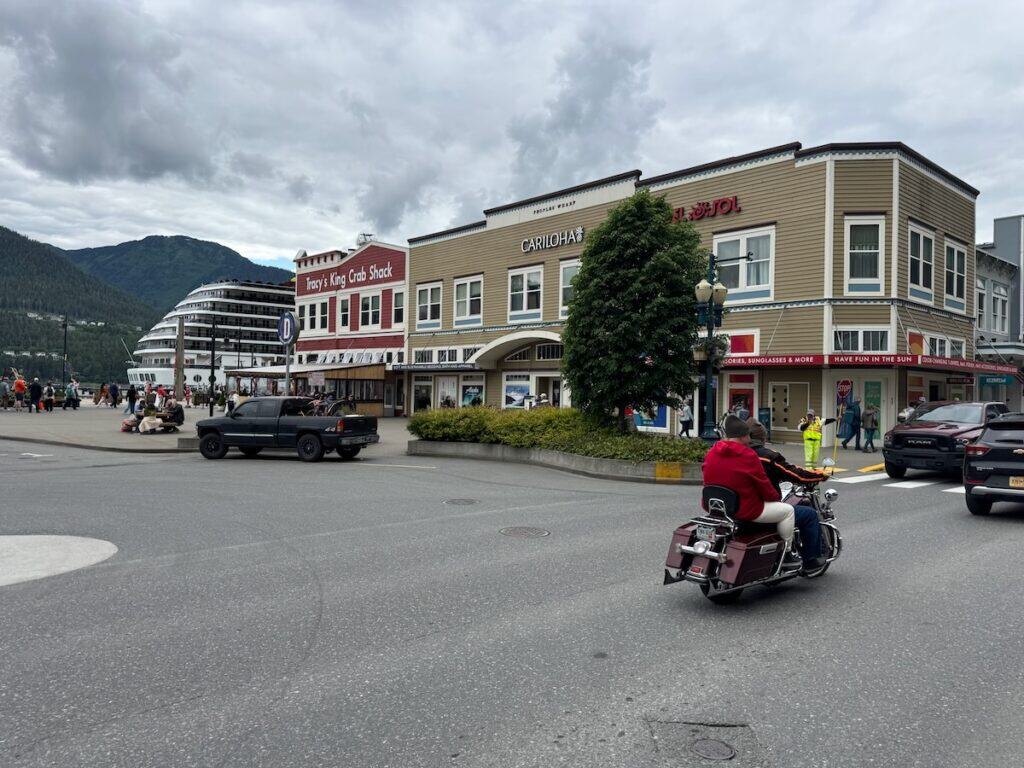 Shops and the Tracy's King Crab Shack located in Juneau Cruise Port