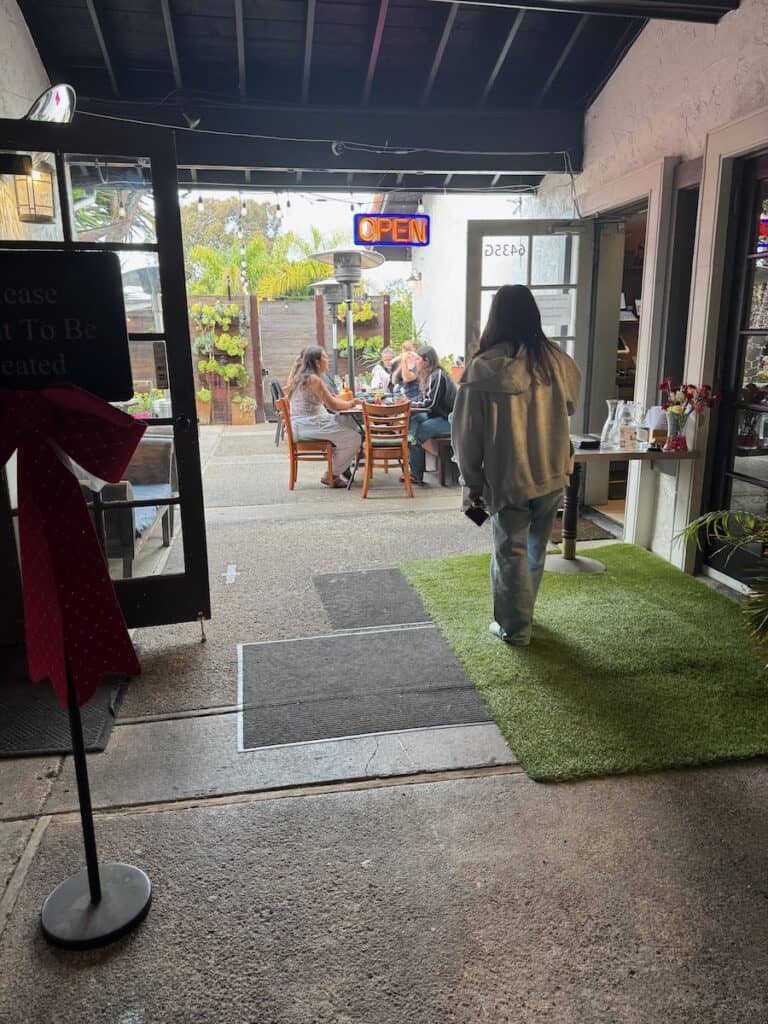 Entrance to Turmeric Thai La Jolla