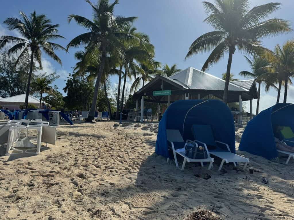Beach Cabana with one of the bars in the background on Princess Cay