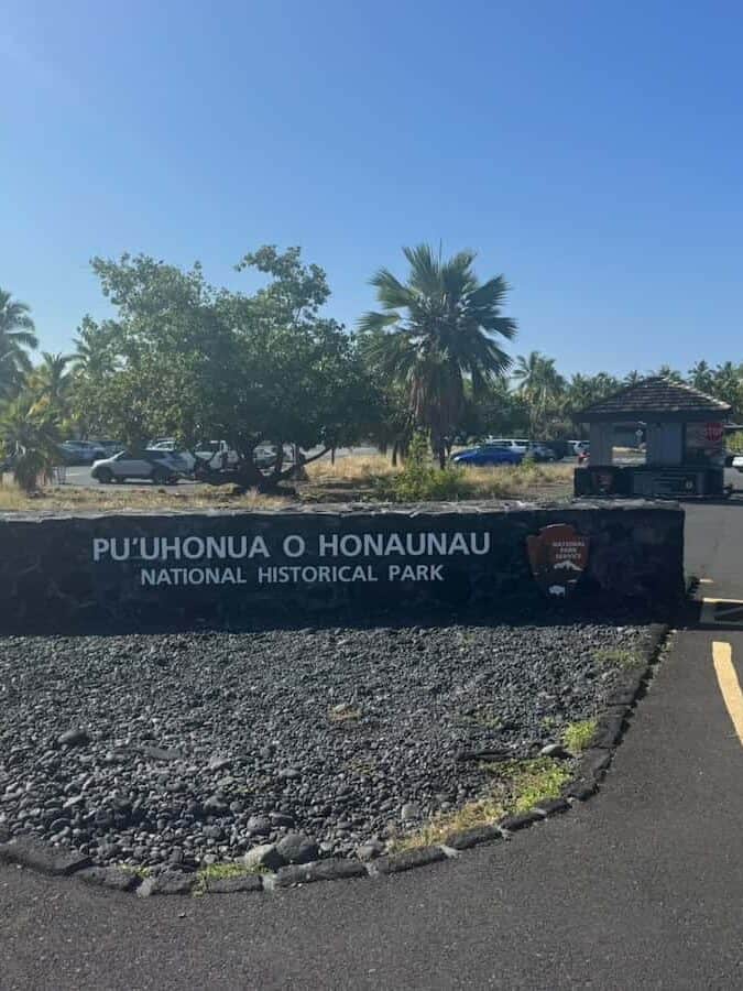 Entrance to Pu'uhonua O Honaunau National Historical Park