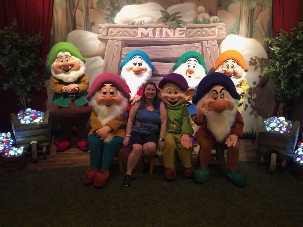 Me and the 7 dwarfs at Disney World Magic Kingdom